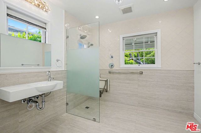 608 Trenton Drive, Beverly Hills, CA 90210