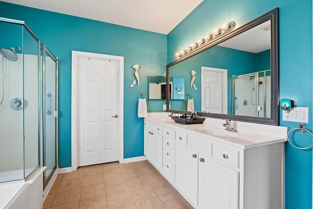 50 S Dylanshire Circle, Conroe, TX 77384