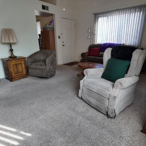 386 Pecos Loop SE, Rio Rancho, NM 87124