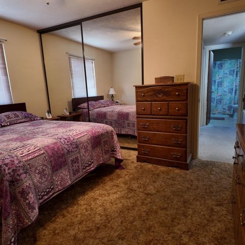 386 Pecos Loop SE, Rio Rancho, NM 87124