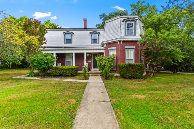 302 Broadway Street, Nicholasville, KY 40356