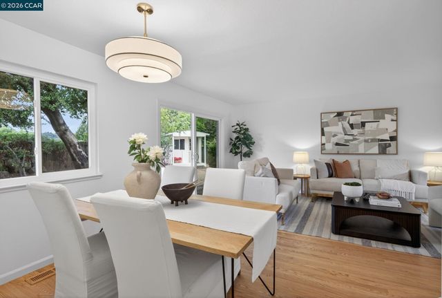 887 Appaloosa Dr, Walnut Creek, CA 94596