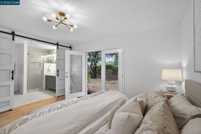 887 Appaloosa Dr, Walnut Creek, CA 94596