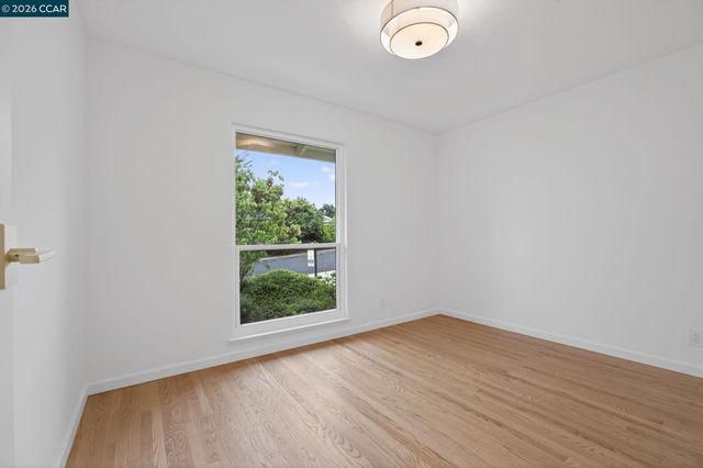 887 Appaloosa Dr, Walnut Creek, CA 94596