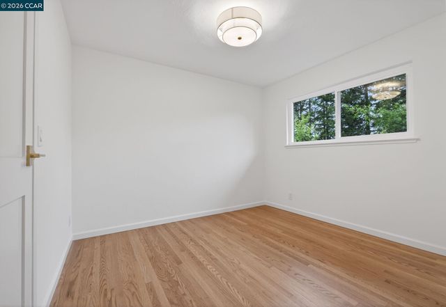 887 Appaloosa Dr, Walnut Creek, CA 94596