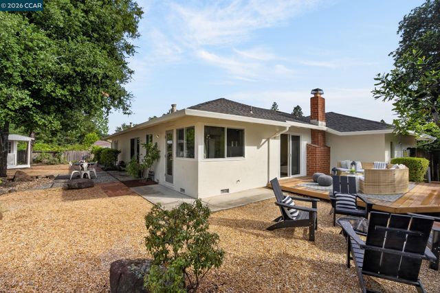 887 Appaloosa Dr, Walnut Creek, CA 94596