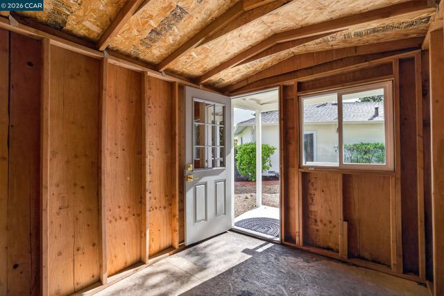 887 Appaloosa Dr, Walnut Creek, CA 94596