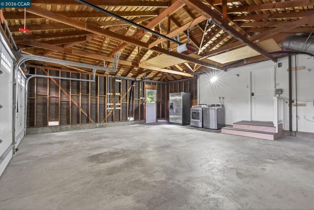 887 Appaloosa Dr, Walnut Creek, CA 94596