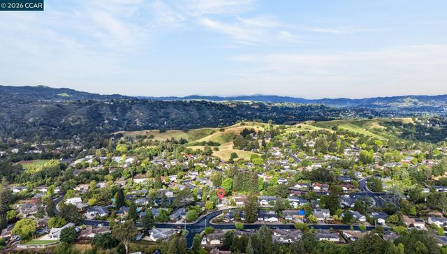 887 Appaloosa Dr, Walnut Creek, CA 94596