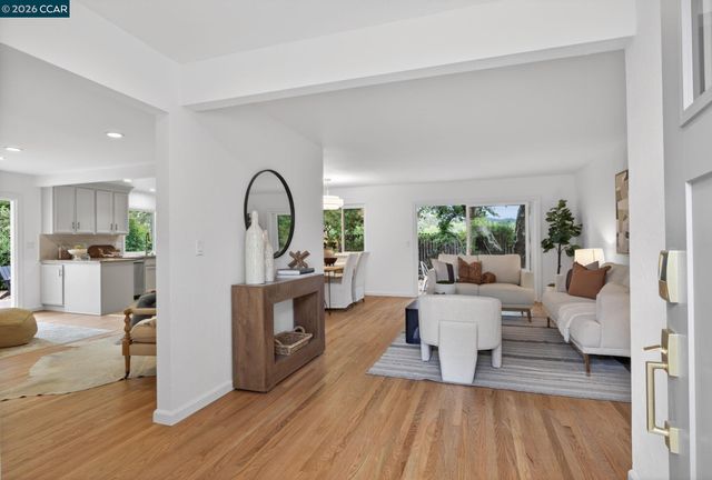 887 Appaloosa Dr, Walnut Creek, CA 94596