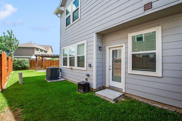 5527 Cuerta Street, Houston, TX 77023