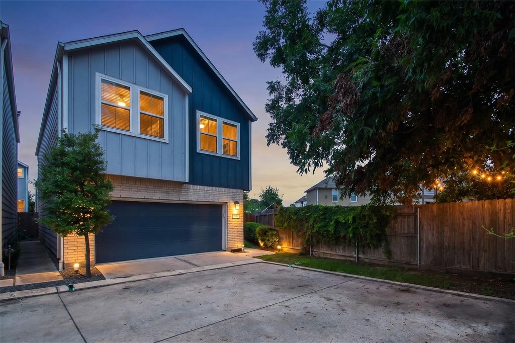 5527 Cuerta Street, Houston, TX 77023