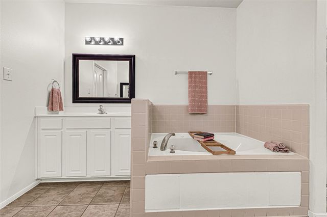 2602 Shady Acres Court, Houston, TX 77008