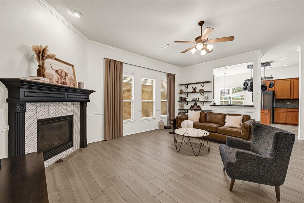 2602 Shady Acres Court, Houston, TX 77008