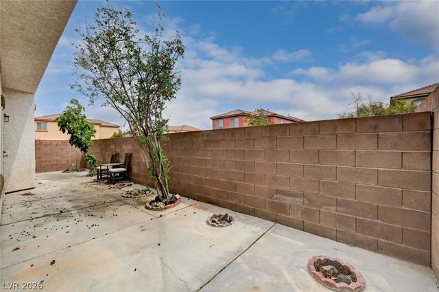 5109 Silent Valley Avenue, Las Vegas, NV 89139