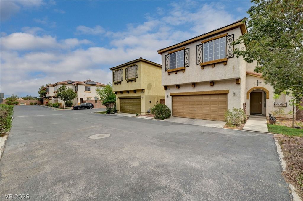 5109 Silent Valley Avenue, Las Vegas, NV 89139 — photo 4
