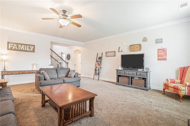 509 Georgia Circle, Loganville, GA 30052