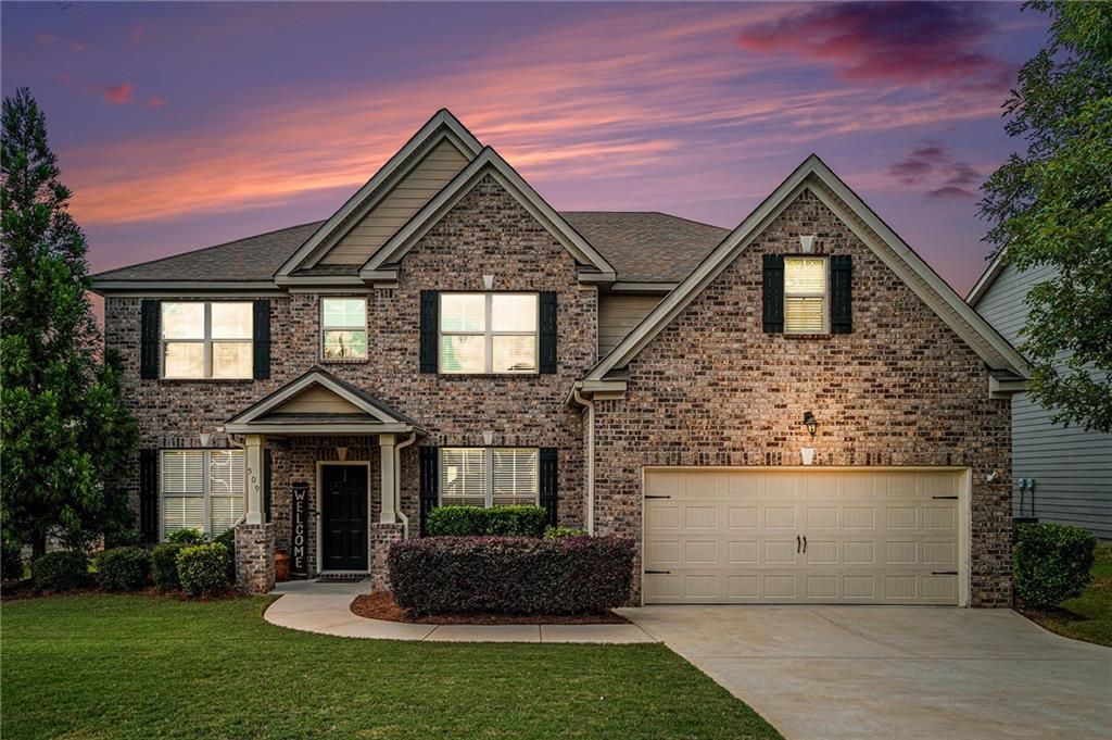 509 Georgia Circle, Loganville, GA 30052