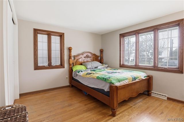 18 Hoover Parkway, Lockport City, NY 14094