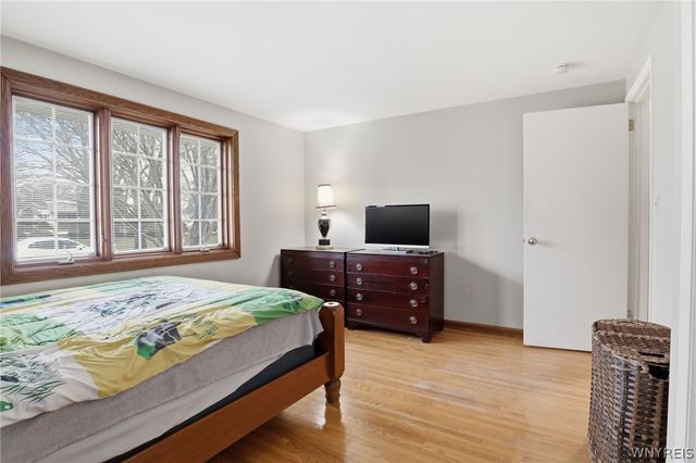 18 Hoover Parkway, Lockport City, NY 14094