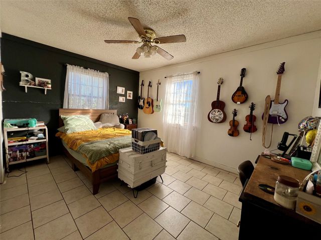 544 Hcr 2122 W, Aquilla, TX 76622