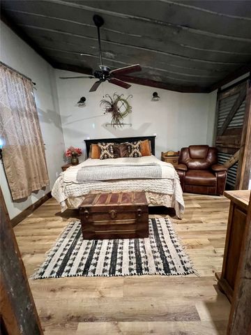 544 Hcr 2122 W, Aquilla, TX 76622