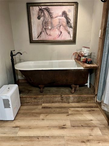 544 Hcr 2122 W, Aquilla, TX 76622