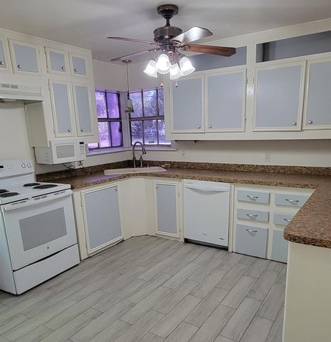 17308 Valley Lane, Conroe, TX 77306