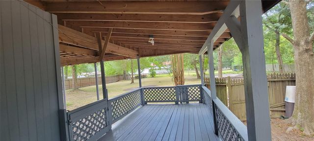 17308 Valley Lane, Conroe, TX 77306