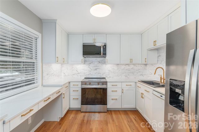 30 Maple Ridge Lane, Asheville, NC 28806
