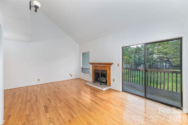 30 Maple Ridge Lane, Asheville, NC 28806