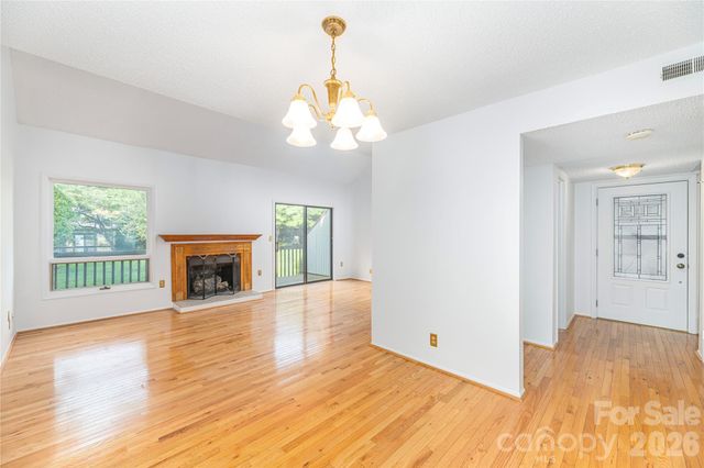 30 Maple Ridge Lane, Asheville, NC 28806
