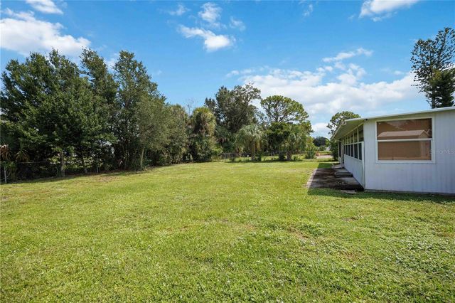 5858 KENWOOD DRIVE, North Port, FL 34287