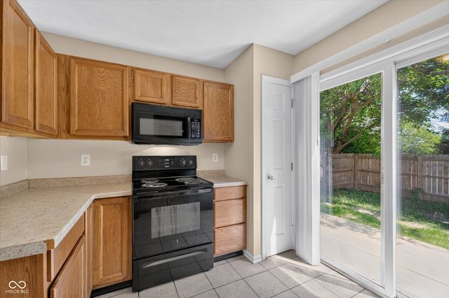 4621 Owls Nest Place, Indianapolis, IN 46254