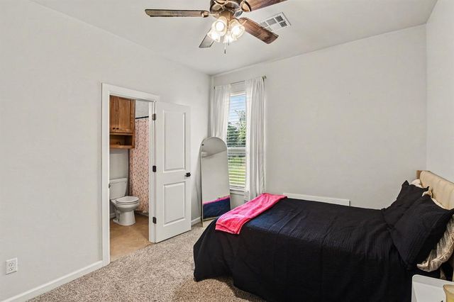 180 Meadow Lark Lane, Blanchard, OK 73010