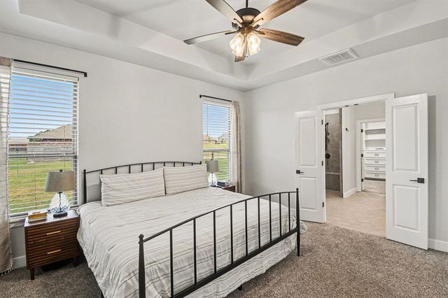 180 Meadow Lark Lane, Blanchard, OK 73010