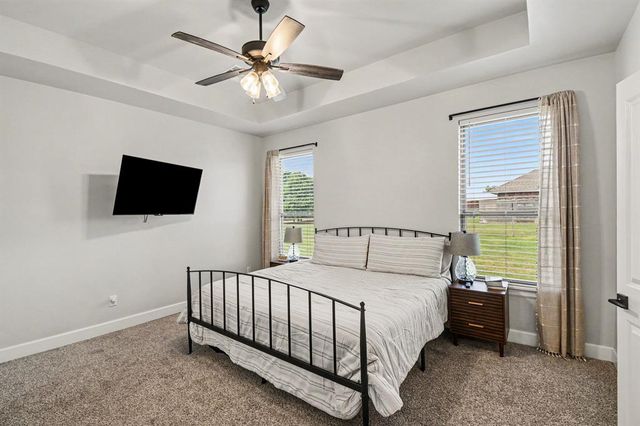 180 Meadow Lark Lane, Blanchard, OK 73010