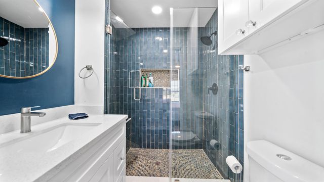 4017 Las Palmas Street, Galveston, TX 77554