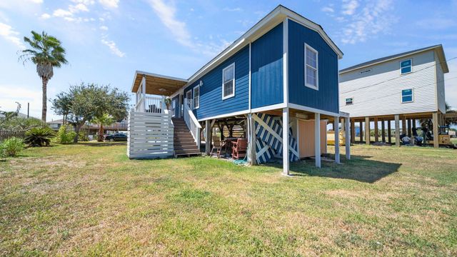 4017 Las Palmas Street, Galveston, TX 77554