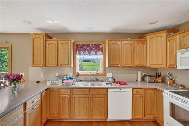 9546 Plow Point Court, Alto, MI 49302