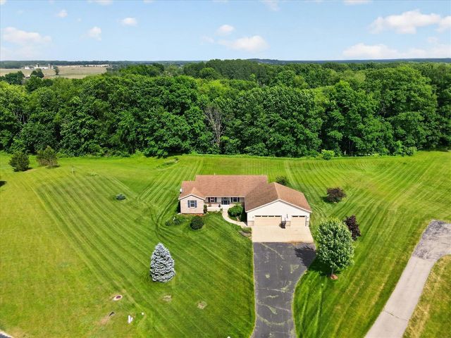 9546 Plow Point Court, Alto, MI 49302