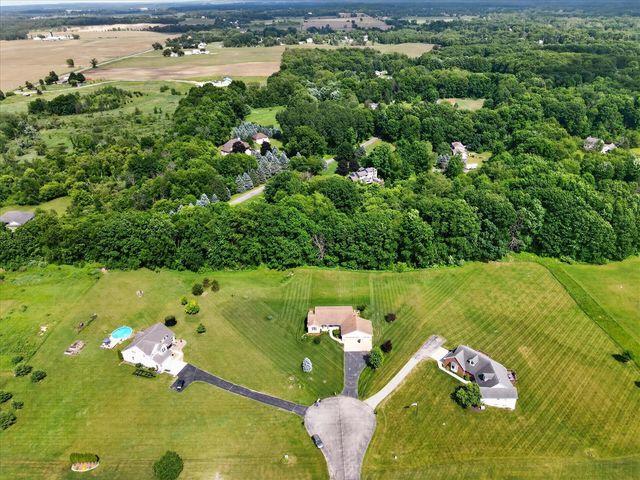 9546 Plow Point Court, Alto, MI 49302