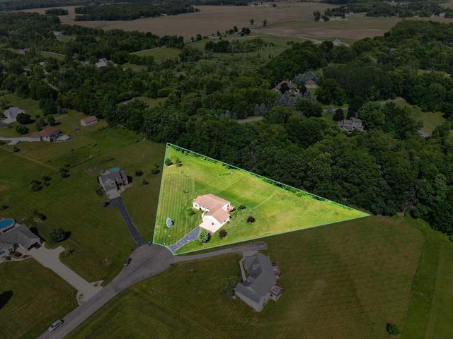 9546 Plow Point Court, Alto, MI 49302