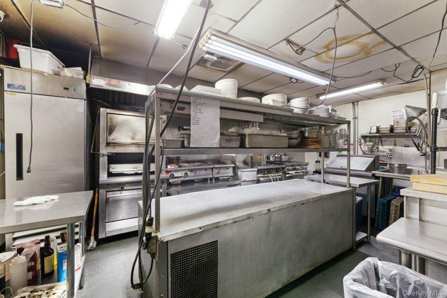 8 N Broadway, Nyack, NY 10960