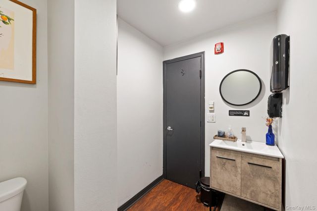 8 N Broadway, Nyack, NY 10960