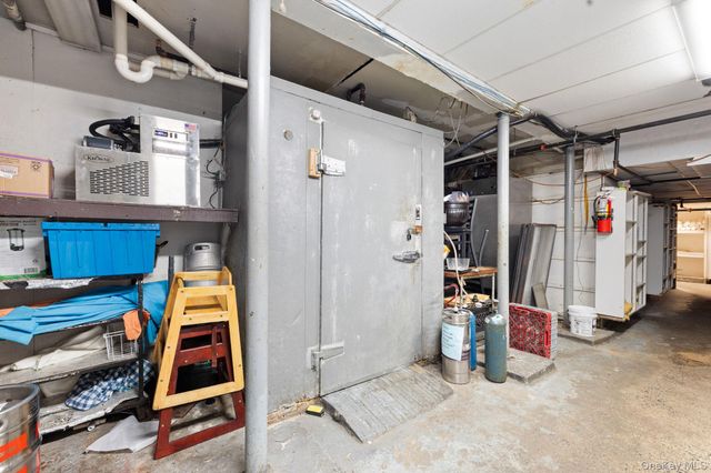 8 N Broadway, Nyack, NY 10960