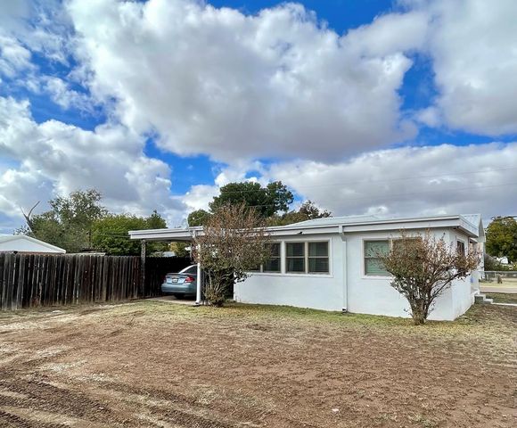509 N 2nd St., Alpine, TX 79830