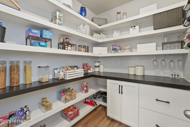 59 LOCHNAGAR MOUNTAIN Drive, St. Johns, FL 32259