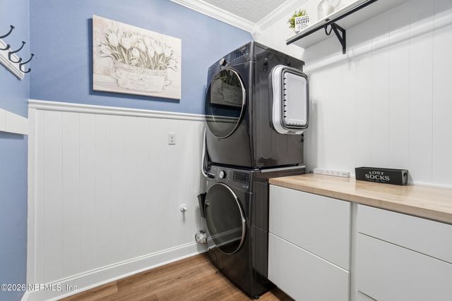 59 LOCHNAGAR MOUNTAIN Drive, St. Johns, FL 32259