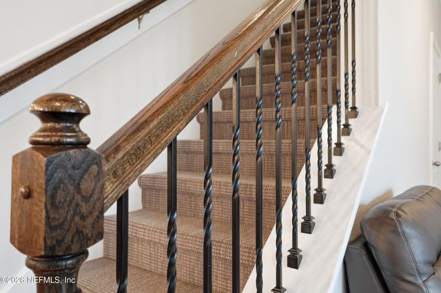 59 LOCHNAGAR MOUNTAIN Drive, St. Johns, FL 32259